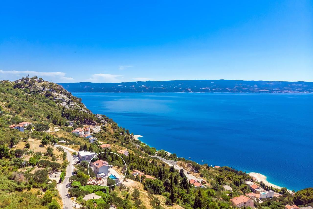 Villa Belvedere With Heated Pool, Billiards, Media Room, Sea Views,10 Pax Omiš Exteriér fotografie