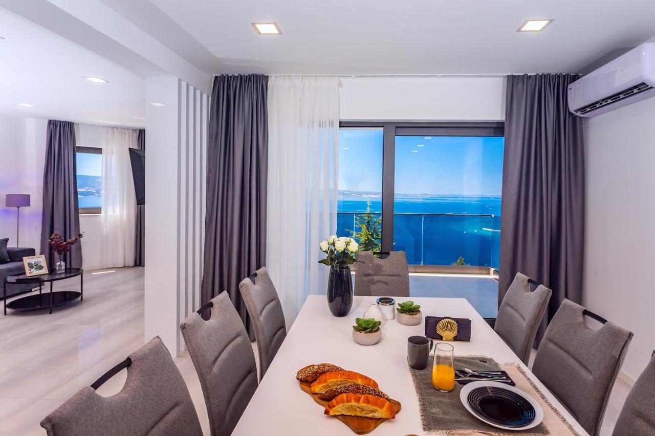 Villa Belvedere With Heated Pool, Billiards, Media Room, Sea Views,10 Pax Omiš Exteriér fotografie