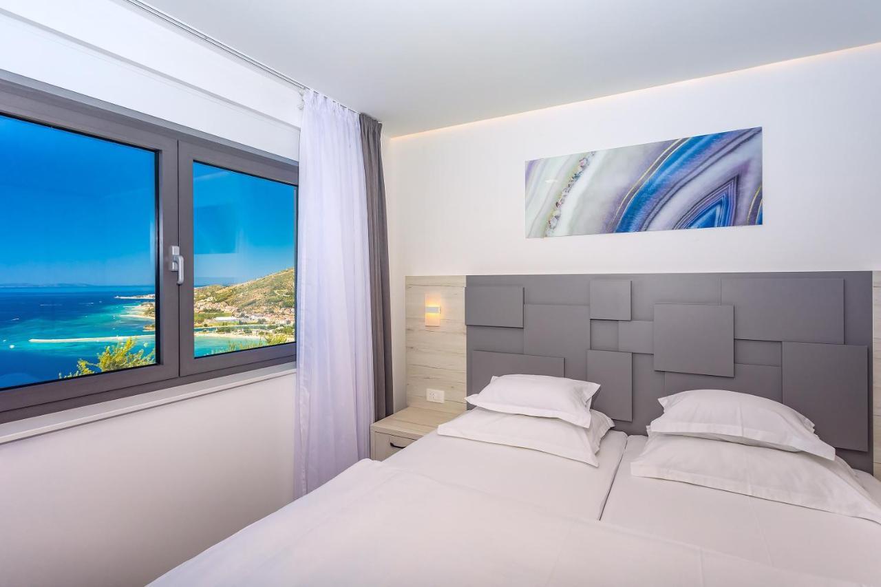 Villa Belvedere With Heated Pool, Billiards, Media Room, Sea Views,10 Pax Omiš Exteriér fotografie