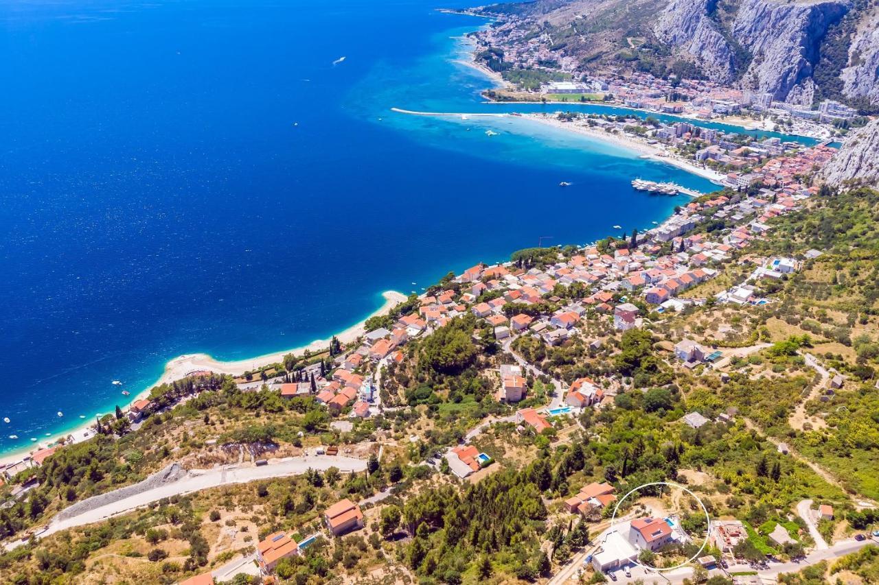Villa Belvedere With Heated Pool, Billiards, Media Room, Sea Views,10 Pax Omiš Exteriér fotografie