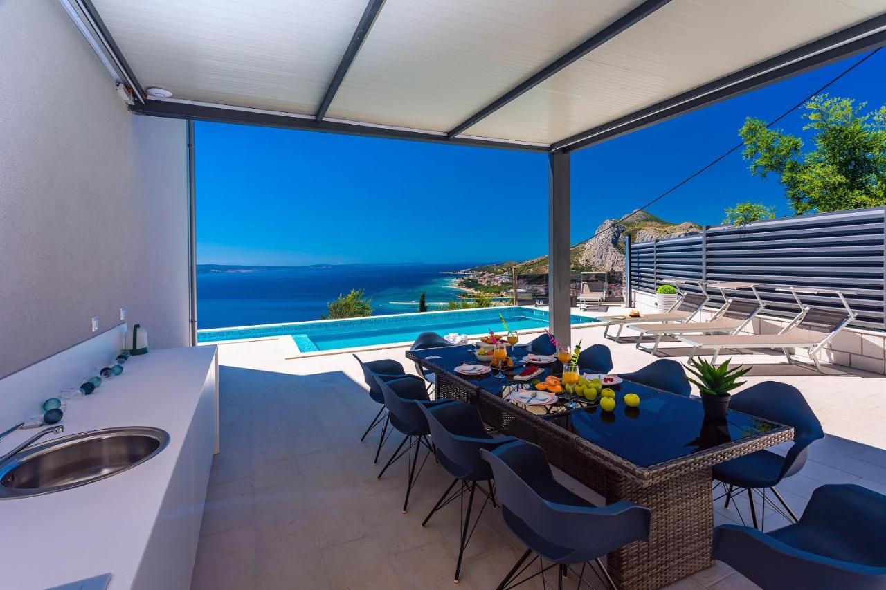 Villa Belvedere With Heated Pool, Billiards, Media Room, Sea Views,10 Pax Omiš Exteriér fotografie